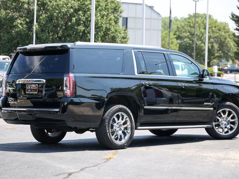 Used 2016 GMC Yukon XL Denali w/ Open Road Package AWD/4WD image 3