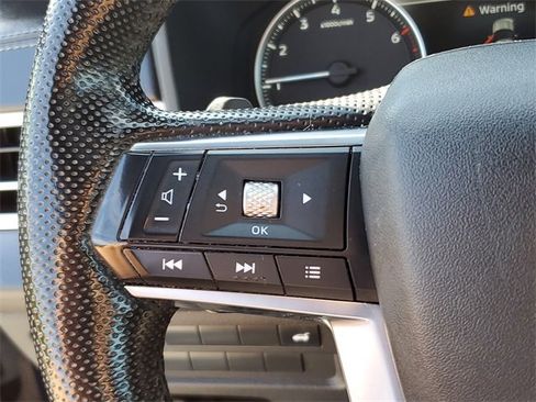 Used 2022 Mitsubishi Outlander SE image 12