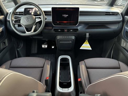 New 2025 Volkswagen ID. Buzz Pro S Plus image 16