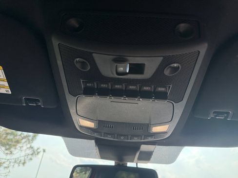 Used 2022 Ford F350 Lariat w/ Chrome Package AWD/4WD image 21