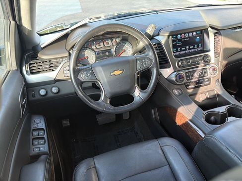 Used 2018 Chevrolet Tahoe LT w/ Off-Road Package AWD/4WD image 18