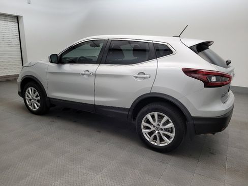 Used 2020 Nissan Rogue Sport S w/ Appearance Package FWD image 3