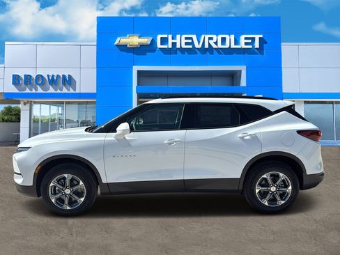 New 2025 Chevrolet Blazer LT w/ Convenience Package image 5