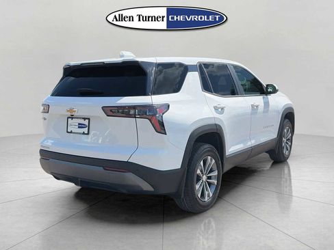 New 2026 Chevrolet Equinox LT FWD image 4