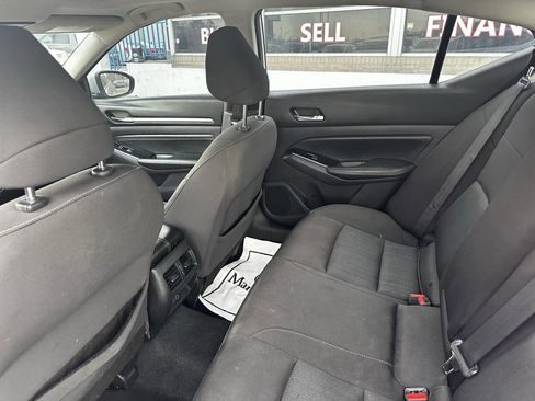 Used 2020 Nissan Altima 2.5 SV image 18