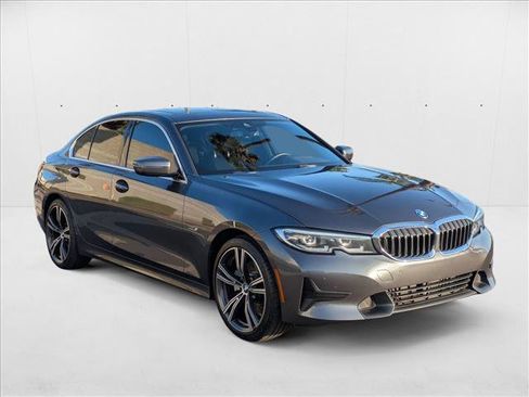 Used 2022 BMW 330e w/ Driving Assistance Package image 3