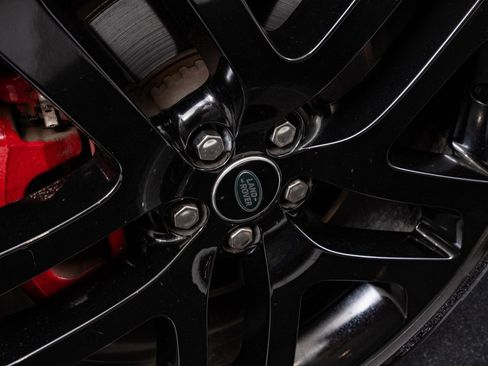 Used 2023 Land Rover Range Rover Evoque R-Dynamic SE image 8