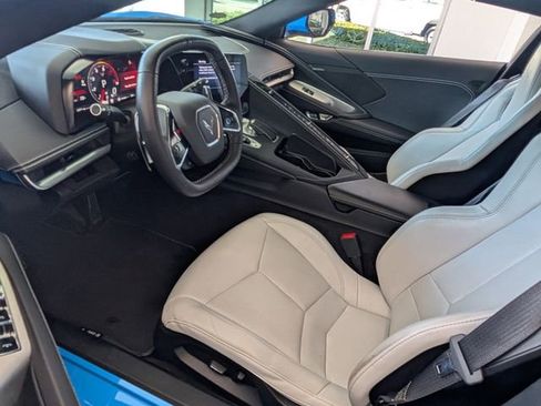 Used 2023 Chevrolet Corvette Stingray Convertible w/ 1LT image 6