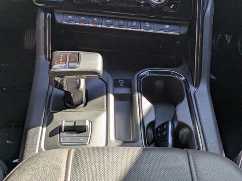 Used 2023 GMC Sierra 1500 AT4 w/ AT4 Premium Package image 15