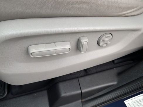 Used 2018 Honda Odyssey EX-L image 19