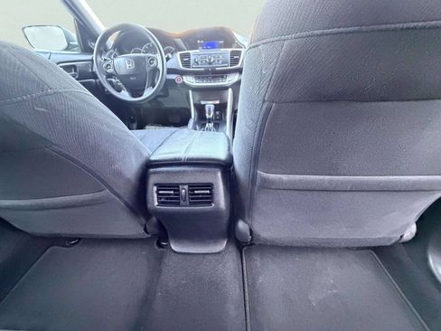 Used 2015 Honda Accord EX image 25