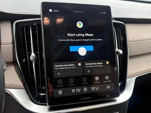 New 2026 Volvo XC90 B6 Ultra w/ Protection Package Premier image 16