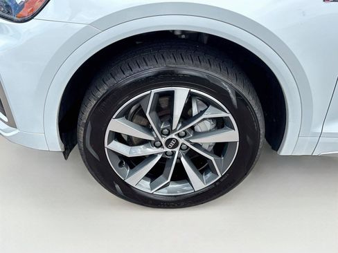 Used 2024 Audi Q5 2.0T Premium Plus AWD/4WD image 32