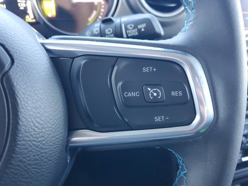 Used 2023 Jeep Wrangler Unlimited Rubicon 4xe image 13