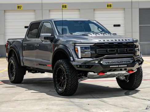 Used 2025 Ford F150 Raptor w/ Equipment Group 803A Raptor R AWD/4WD image 29