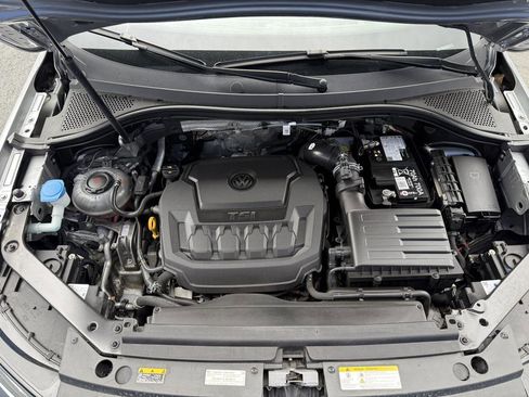 Used 2024 Volkswagen Tiguan SE image 26