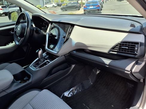 Used 2021 Subaru Outback Premium AWD/4WD image 18