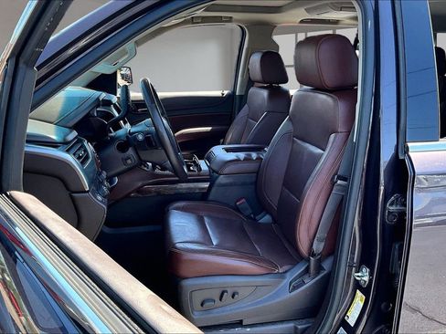 Used 2016 Chevrolet Tahoe LTZ AWD/4WD image 25