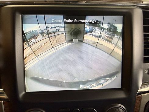 Used 2013 RAM 2500 Laramie w/ Convenience Group AWD/4WD image 11