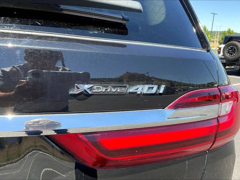 Used 2020 BMW X7 xDrive40i w/ Premium Package AWD/4WD image 24