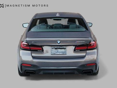 Used 2022 BMW M550i xDrive AWD/4WD image 8