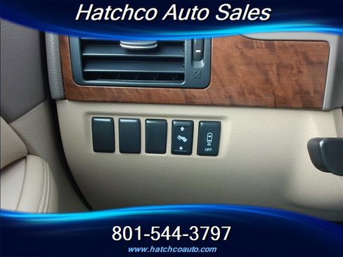 Used 2011 Nissan Armada SL image 27