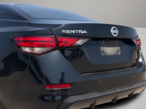 Used 2022 Nissan Sentra S FWD image 24