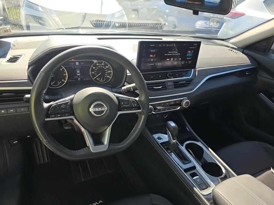 Certified 2023 Nissan Altima 2.5 SV w/ SV Premium Package AWD/4WD image 5
