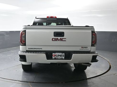 Used 2018 GMC Sierra 1500 Denali w/ Denali Ultimate Package AWD/4WD image 13