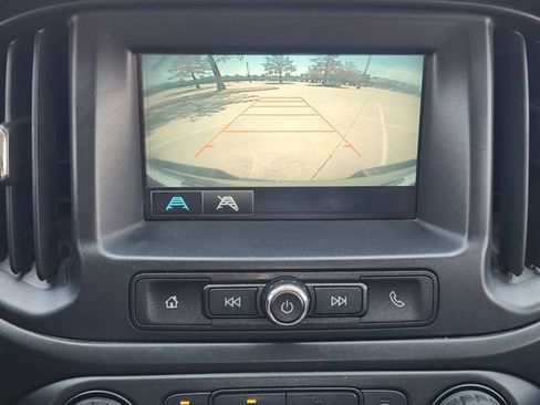 Used 2017 Chevrolet Colorado W/T w/ WT Convenience Package RWD image 18