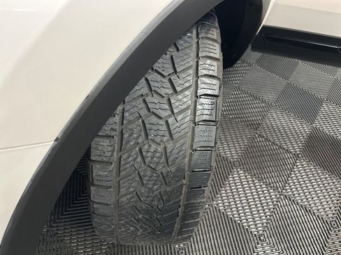 Used 2018 Ford Explorer Sport w/ Equipment Group 401A image 44