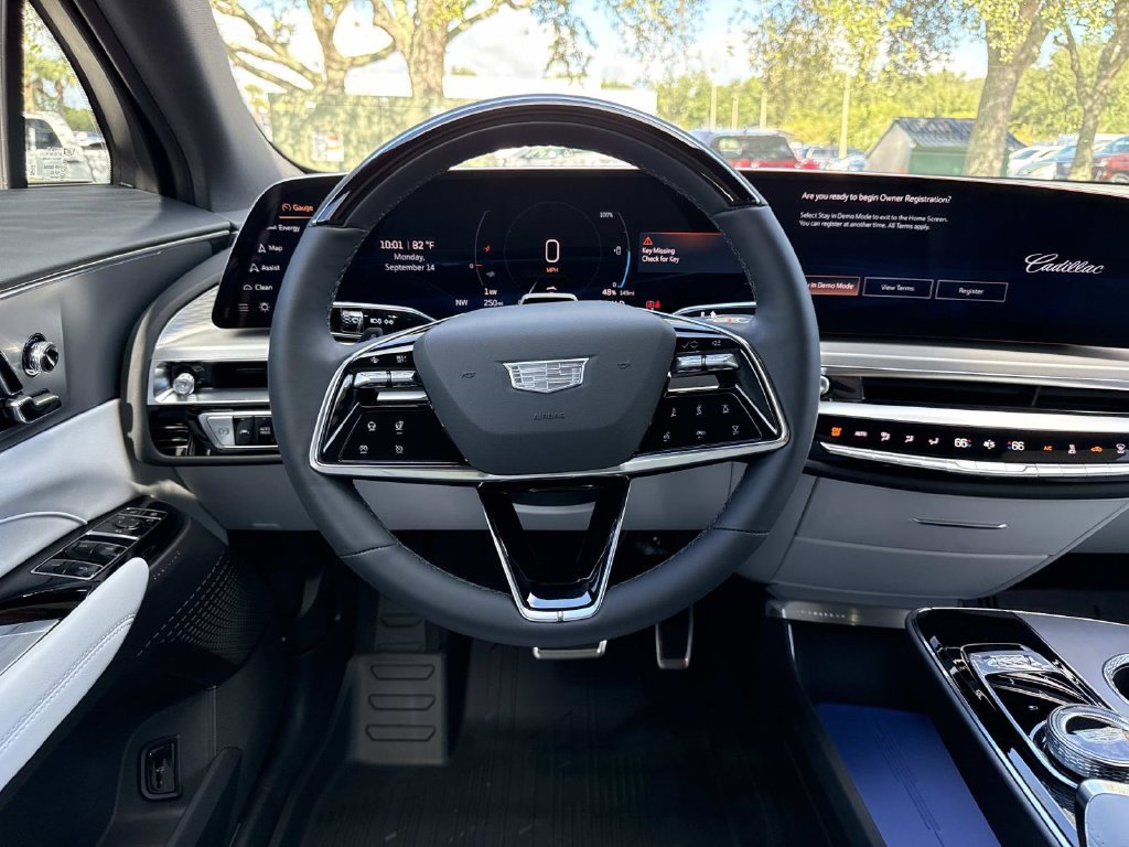 New 2027 Cadillac Lyriq Sport w/ LPO, Floor Liner Package AWD/4WD image 17