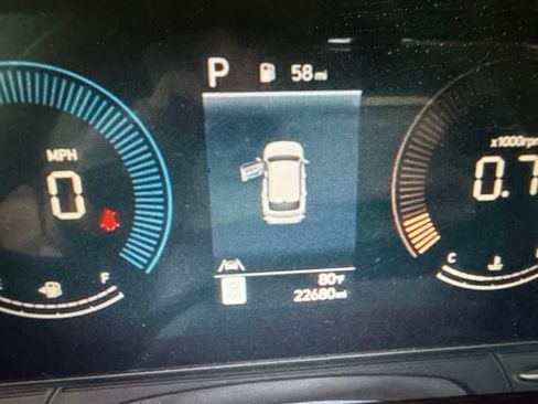 Used 2025 Hyundai Kona SEL FWD image 18