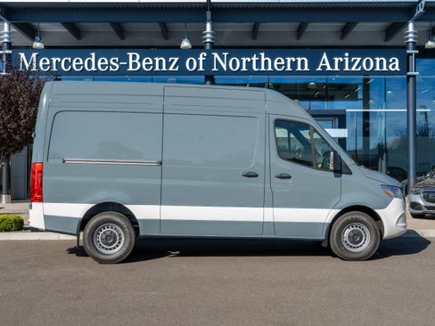 Certified 2025 Mercedes-Benz Sprinter 2500 image 1