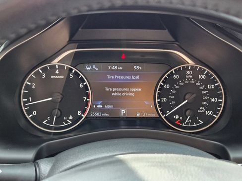 Used 2022 Nissan Murano SV w/ SV Midnight Edition Package FWD image 24