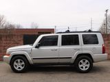 Used 2007 Jeep Commander Sport image 2