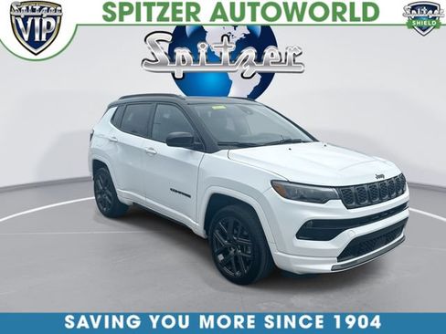 Used 2025 Jeep Compass Limited w/ High Altitude Package AWD/4WD image 2