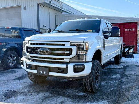 Used 2021 Ford F250 Lariat image 3