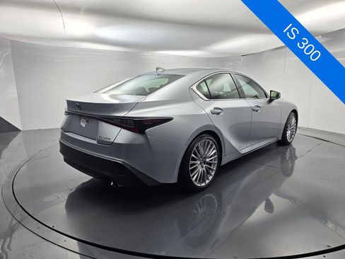 Used 2023 Lexus IS 300 w/ Premium Package RWD image 4