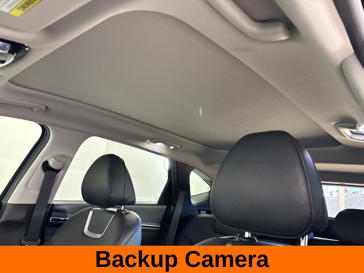 Used 2022 Hyundai Tucson Limited FWD image 12