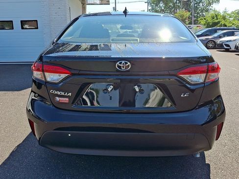 Certified 2023 Toyota Corolla LE w/ Carpet Mat Package (TMS) FWD image 5