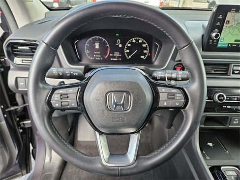 Used 2023 Honda Pilot Touring image 24