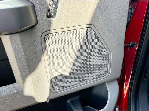 Used 2020 Ford F150 XLT w/ Equipment Group 302A Luxury image 19