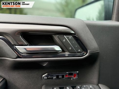 Used 2024 GMC Sierra 1500 AT4 w/ Technology Package image 27