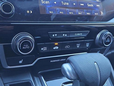 Used 2022 Honda CR-V Special Edition image 28