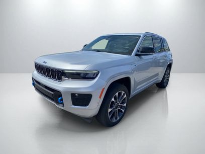 Used 2022 Jeep Grand Cherokee Overland w/ Advanced Protech Group III