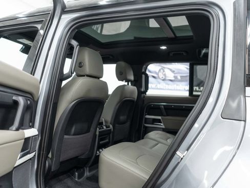 Used 2024 Land Rover Defender 110 S AWD/4WD image 15