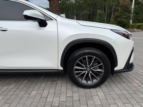 Used 2024 Lexus NX 250 FWD w/ Towing Package (2000 Lbs) image 6