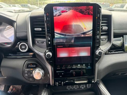 New 2026 RAM 1500 Laramie AWD/4WD image 13