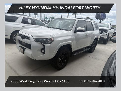 Used 2021 Toyota 4Runner SR5 Premium w/ Moonroof Package RWD image 1